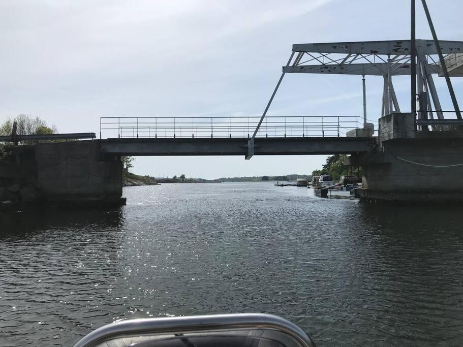Tjodalyng - Ved Viksfjord - Sokkelleilighet Larvik Exterior foto